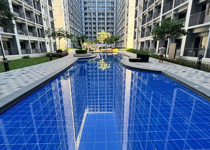 Metro Condotel Shore 2 Residences Tower 1 Aparthotel